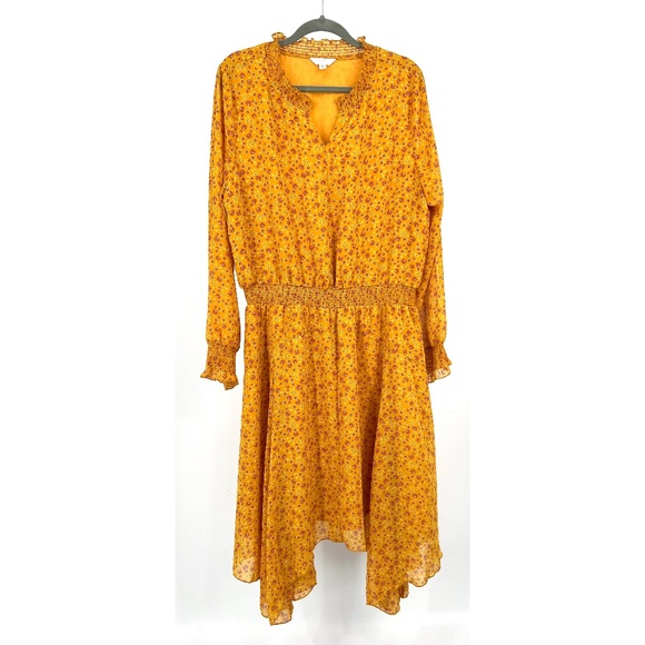 Time and Tru Dresses & Skirts - 🚫SOLD!NWOT |•TIME AND TRU•| Pretty Boho Asymmetrical Floral Dress